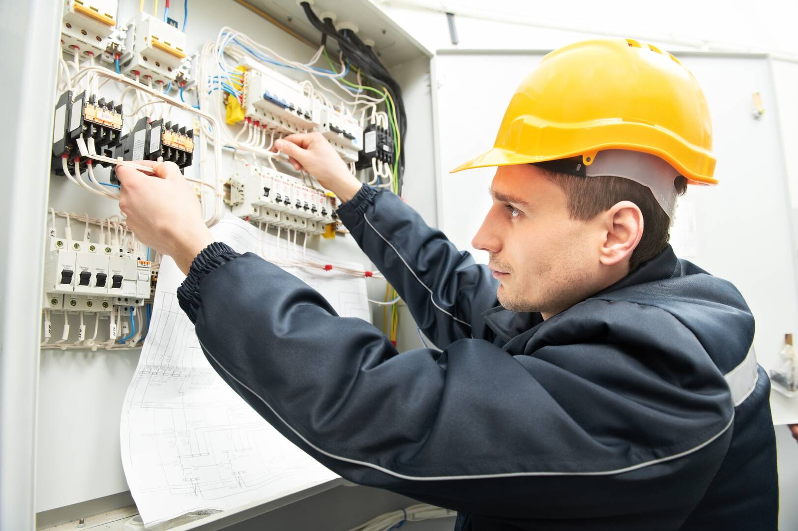 Current Electrical Systems website screenshot