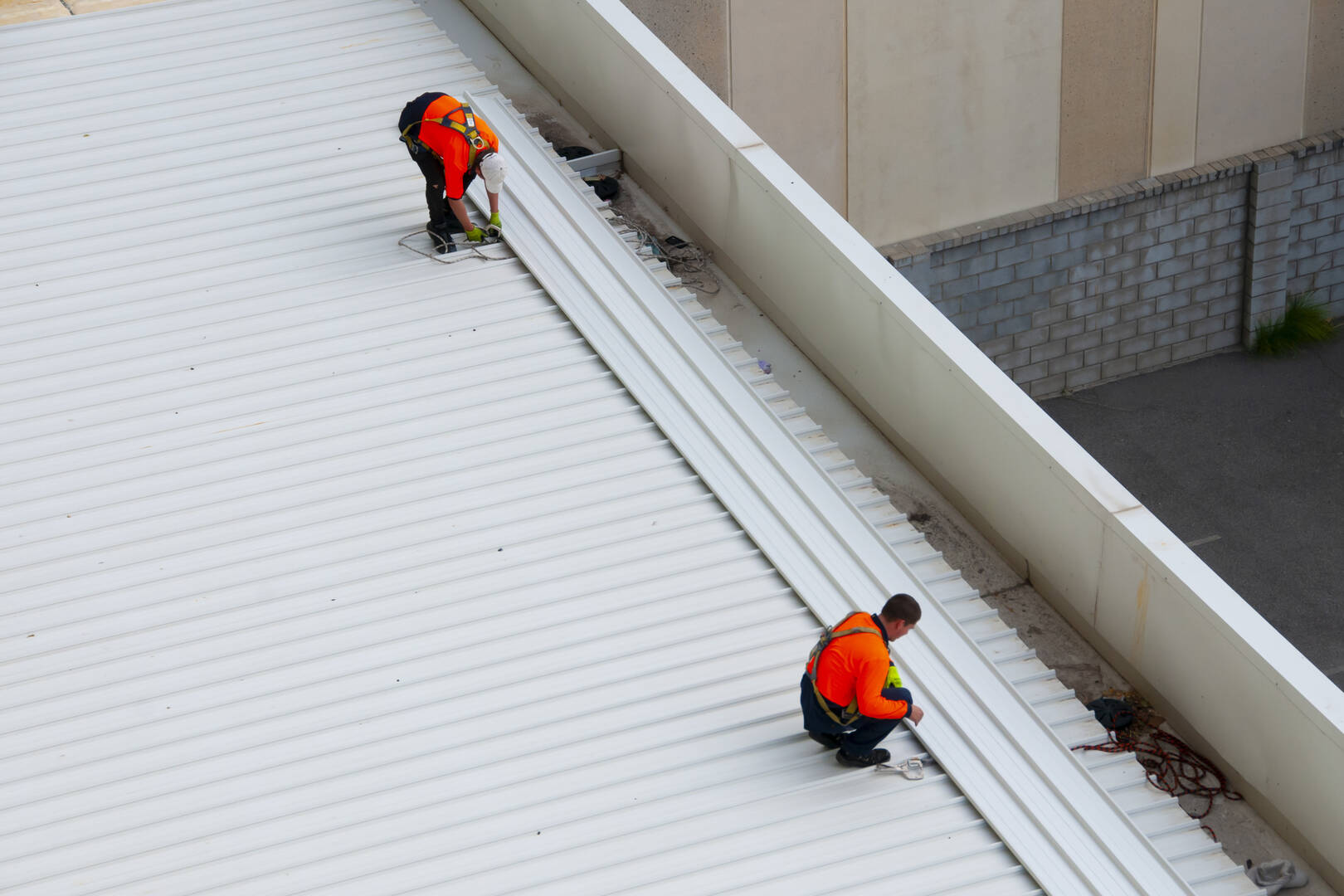 Quality Discount Roofing & Construction website screenshot